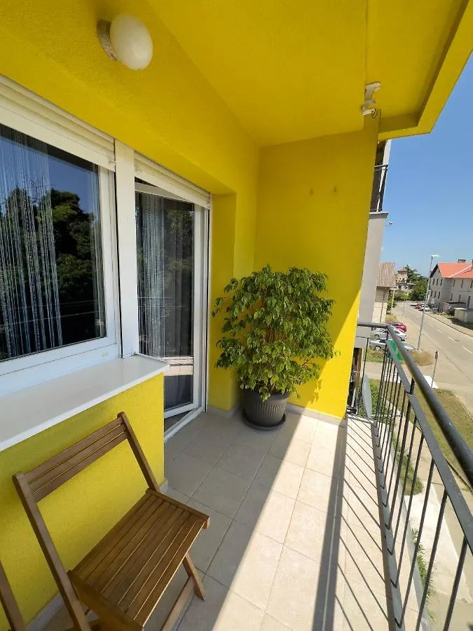 Apartment Triki Pula